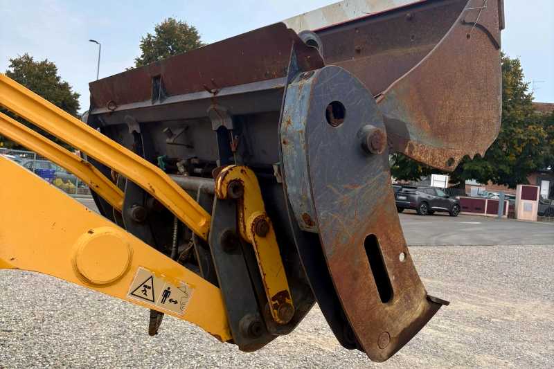 OmecoHub - Immagine KOMATSU WB93R-2